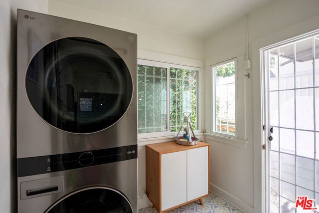 1032 N Hayworth Avenue, West Hollywood, CA 90046