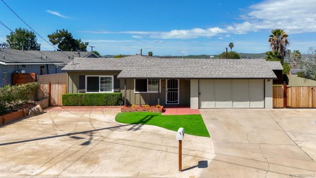 11102 Shadow Hill Way, Santee, CA 92071