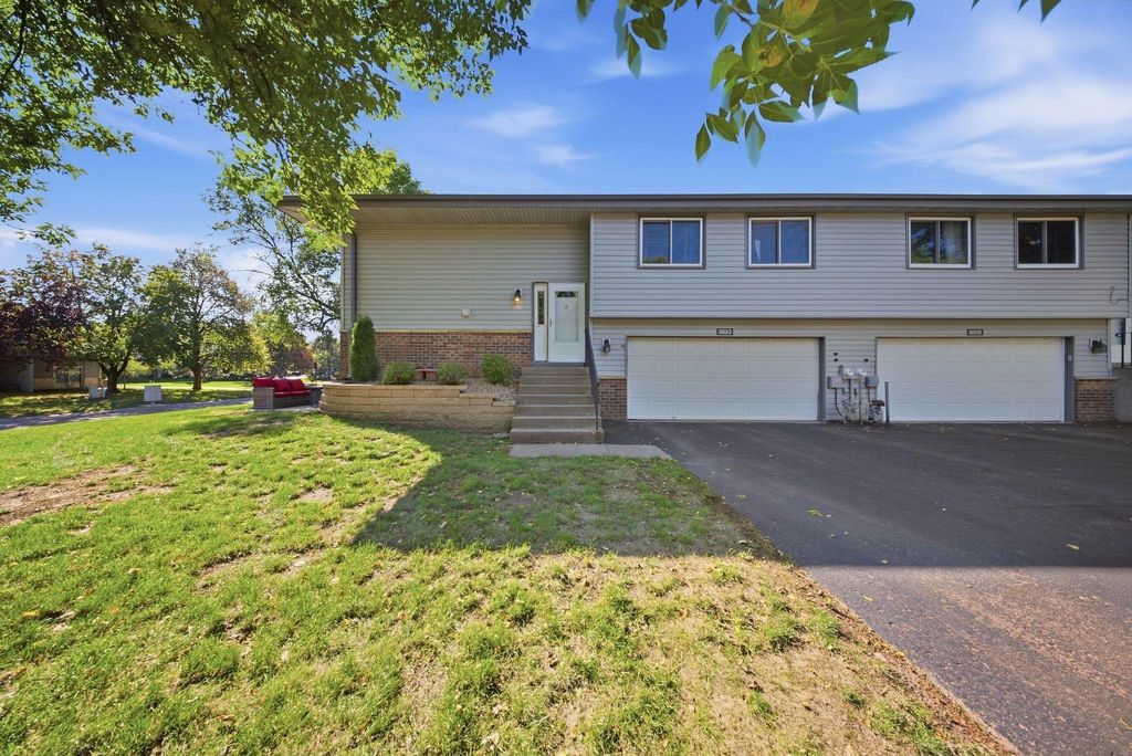 3610 Avon Court, Woodbury, MN 55125 — exterior