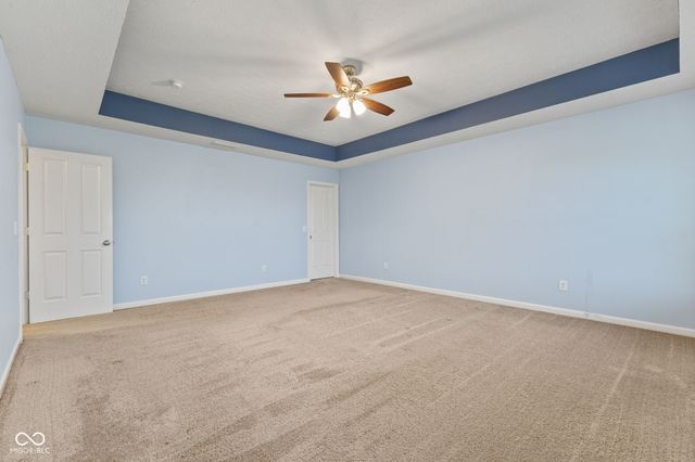 1233 Old Vines Trail, Greenwood, IN 46143