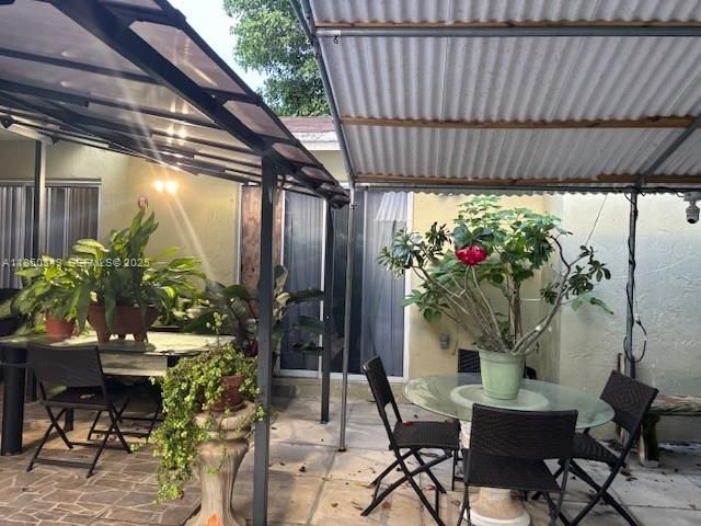 21024 SW 118th Place, Miami, FL 33177