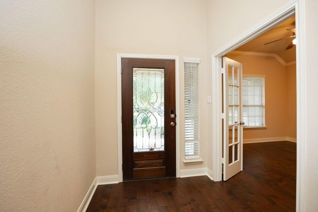 147 W Wading Pond Circle, Tomball, TX 77375