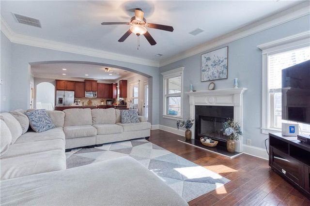 1417 Richmond Oak Court, Loganville, GA 30052