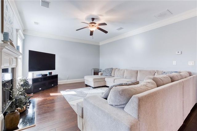 1417 Richmond Oak Court, Loganville, GA 30052