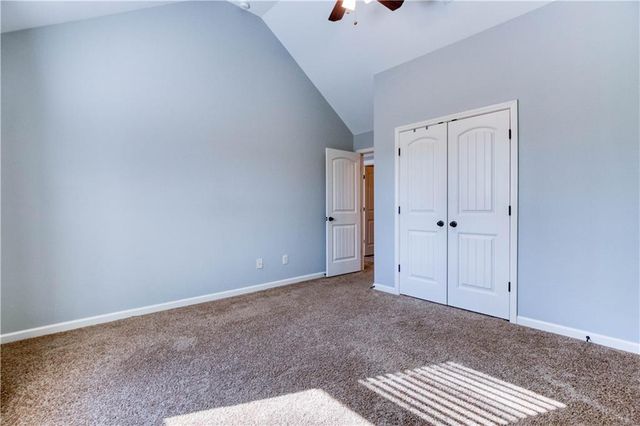 1417 Richmond Oak Court, Loganville, GA 30052