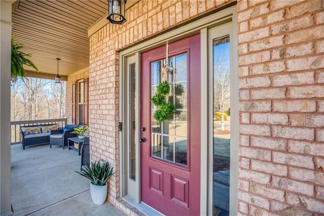 1417 Richmond Oak Court, Loganville, GA 30052