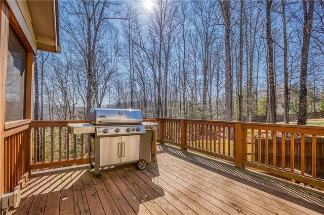 1417 Richmond Oak Court, Loganville, GA 30052