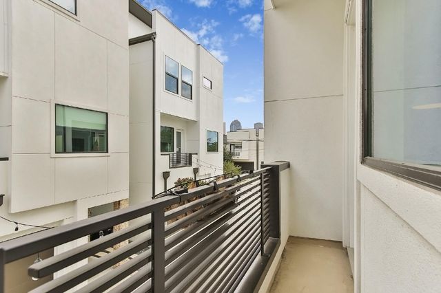 1814 Bingham Street, Houston, TX 77007