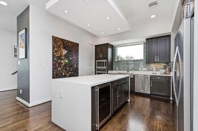 1814 Bingham Street, Houston, TX 77007