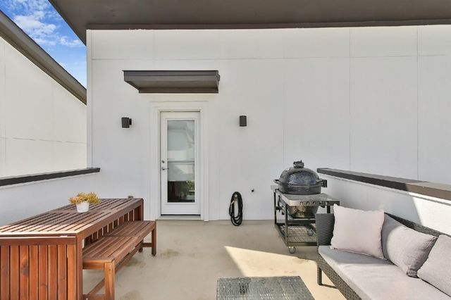 1814 Bingham Street, Houston, TX 77007