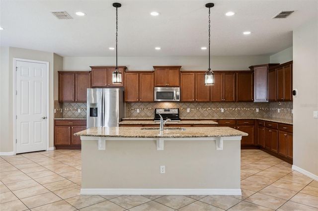 13328 OVERSTREET ROAD, Windermere, FL 34786