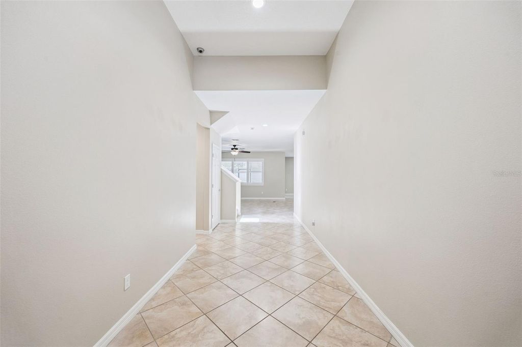 Image 32 of property listing at 13328 OVERSTREET ROAD, Windermere, FL 34786