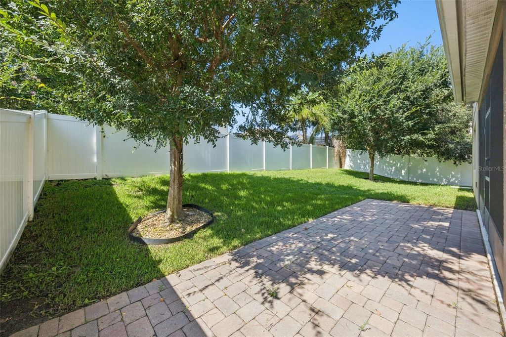 Image 35 of property listing at 13328 OVERSTREET ROAD, Windermere, FL 34786