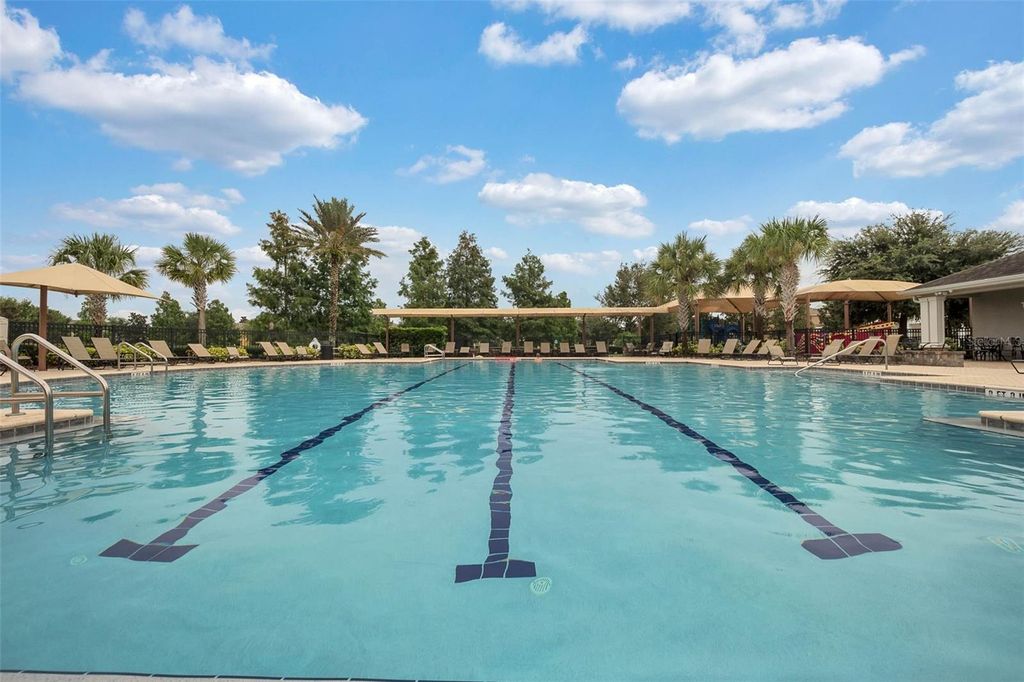 Image 38 of property listing at 13328 OVERSTREET ROAD, Windermere, FL 34786
