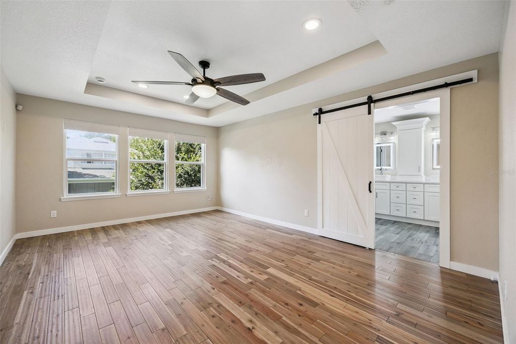 Image 8 of property listing at 13328 OVERSTREET ROAD, Windermere, FL 34786