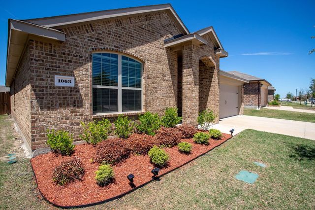 1063 Decker Drive, Fate, TX 75189