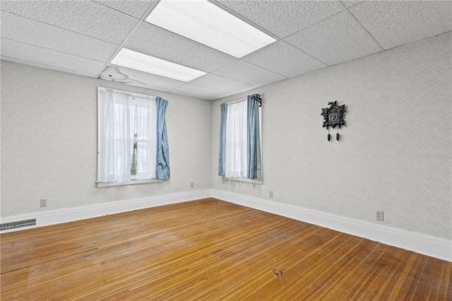 1583 East Main Street, Rochester, NY 14609