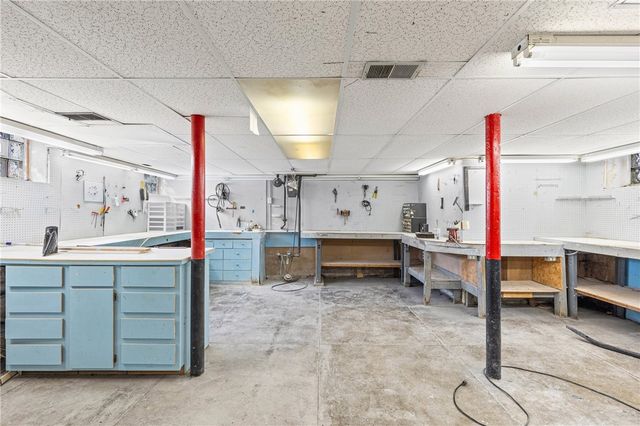 1583 East Main Street, Rochester, NY 14609