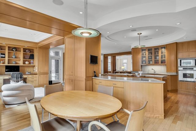 120 Seaver St C102, Brookline, MA 02445