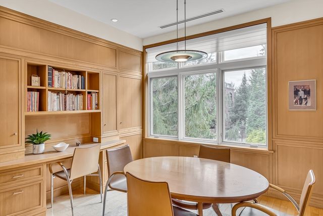 120 Seaver St C102, Brookline, MA 02445