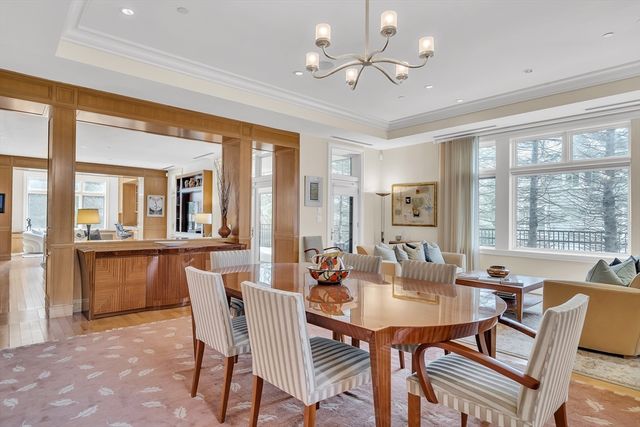 120 Seaver St C102, Brookline, MA 02445