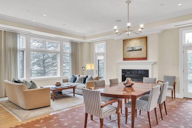 120 Seaver St C102, Brookline, MA 02445