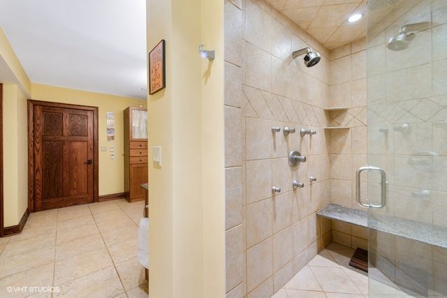 844 W Agatite Avenue 2W, Chicago, IL 60640