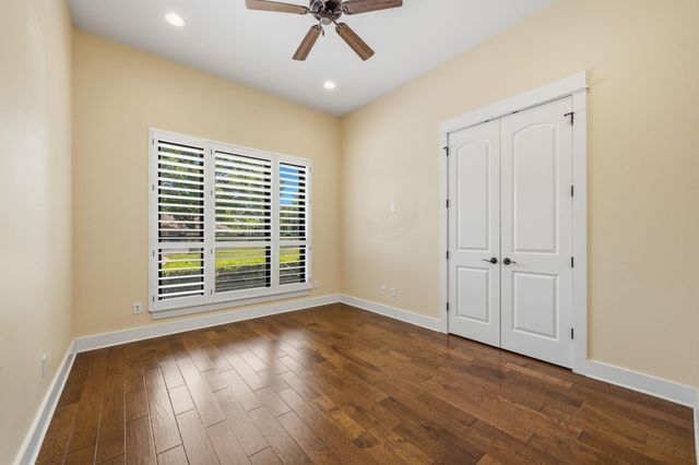 852 Sunfish ST, Lakeway, TX 78734