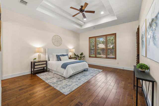 852 Sunfish ST, Lakeway, TX 78734