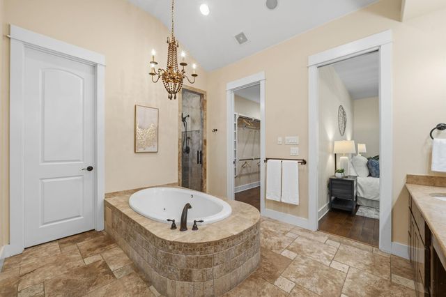 852 Sunfish ST, Lakeway, TX 78734