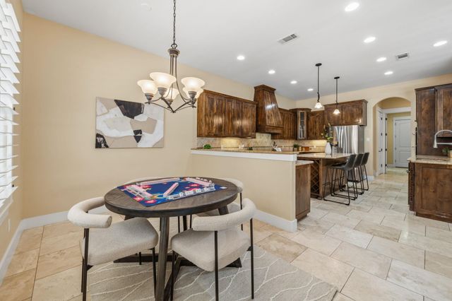 852 Sunfish ST, Lakeway, TX 78734