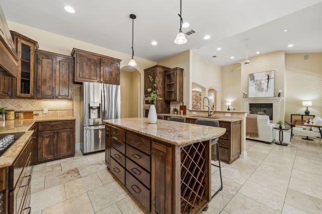 852 Sunfish ST, Lakeway, TX 78734