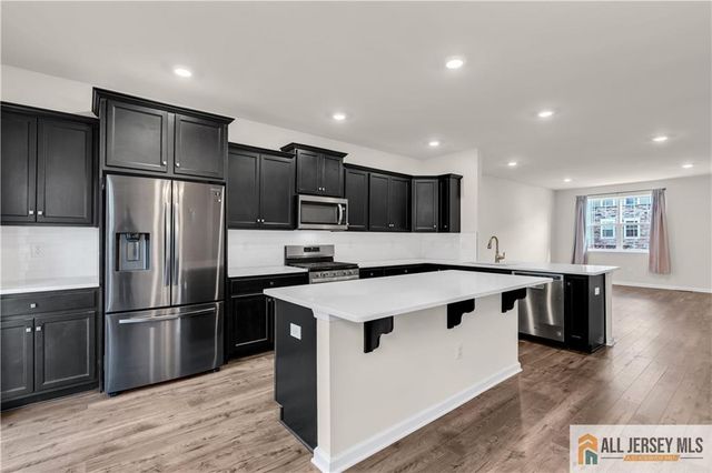 504 E International Road 504, Monroe, NJ 08831