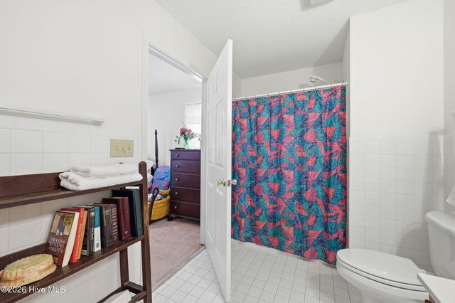 303 Dobbs Street, Hertford, NC 27944