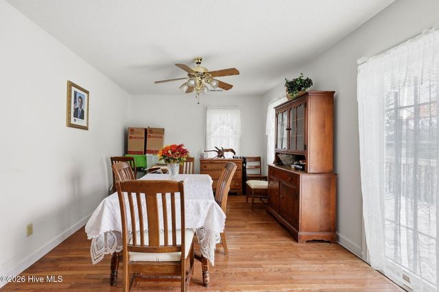 303 Dobbs Street, Hertford, NC 27944