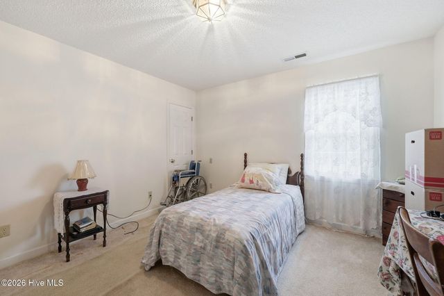 303 Dobbs Street, Hertford, NC 27944