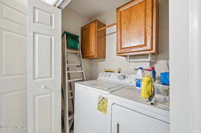 303 Dobbs Street, Hertford, NC 27944