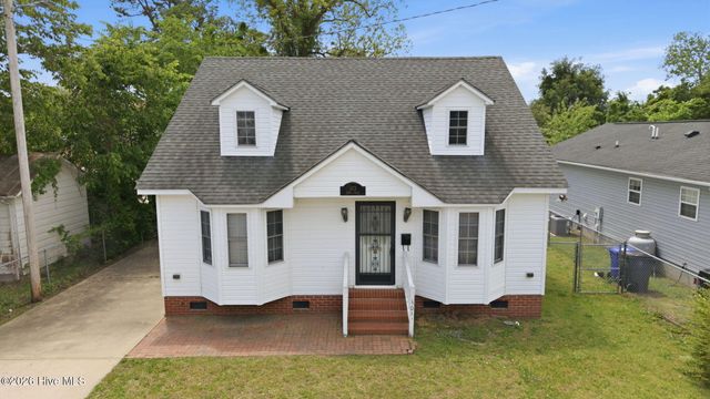 303 Dobbs Street, Hertford, NC 27944