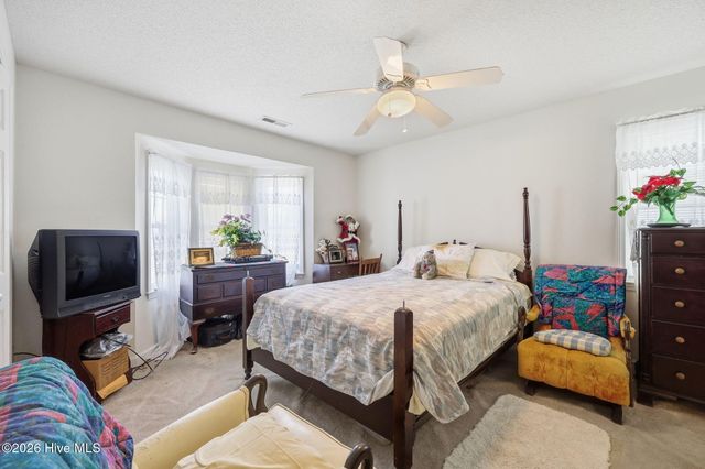 303 Dobbs Street, Hertford, NC 27944