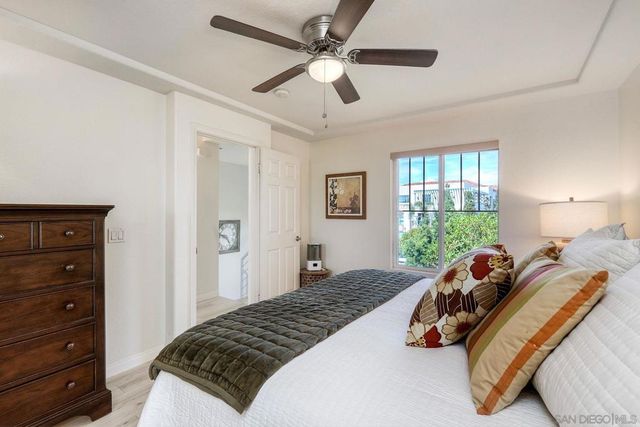 2770 Farragut Rd 116, San Diego, CA 92106