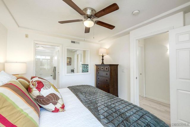 2770 Farragut Rd 116, San Diego, CA 92106