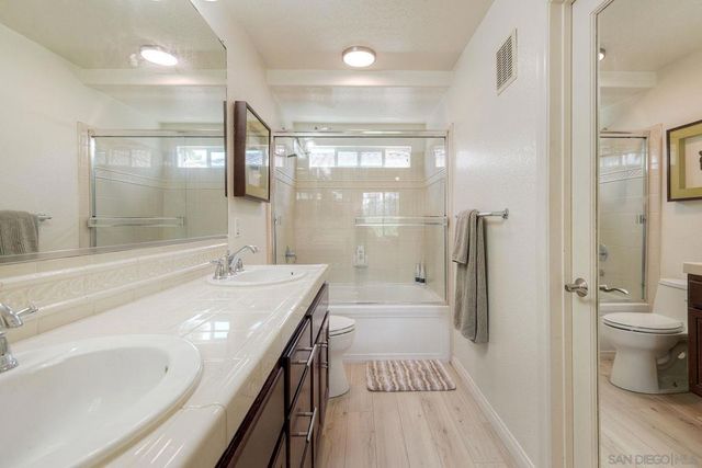 2770 Farragut Rd 116, San Diego, CA 92106