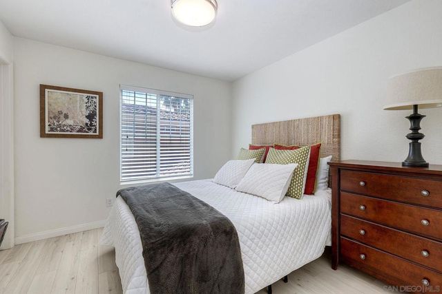 2770 Farragut Rd 116, San Diego, CA 92106