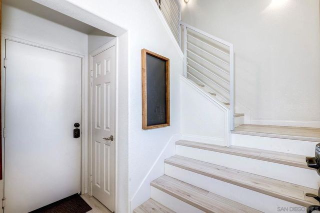 2770 Farragut Rd 116, San Diego, CA 92106