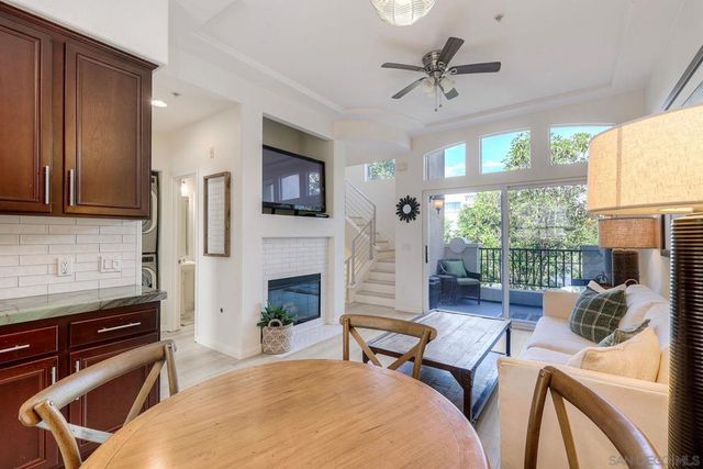 2770 Farragut Rd 116, San Diego, CA 92106
