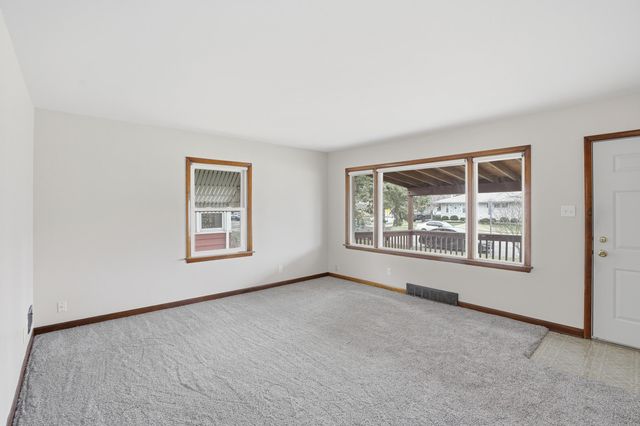 6545 Colorado Avenue, Hammond, IN 46323