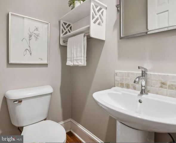 1409 POTOMAC AVE SE, Washington, DC 20003