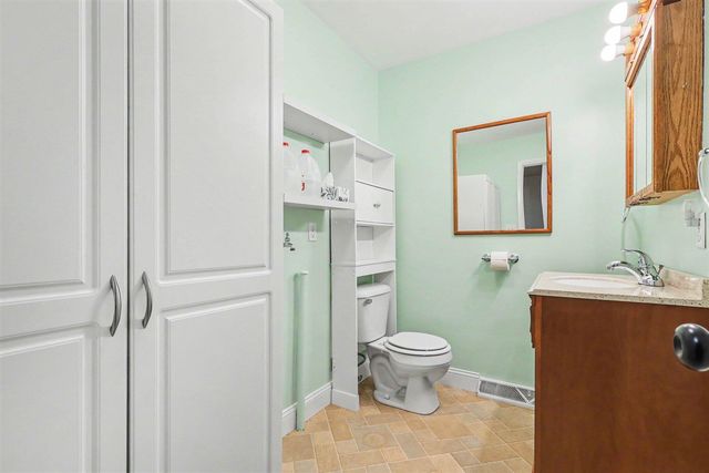 916 Sherwood Road, Muskegon, MI 49441