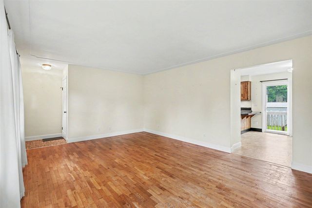 916 Sherwood Road, Muskegon, MI 49441
