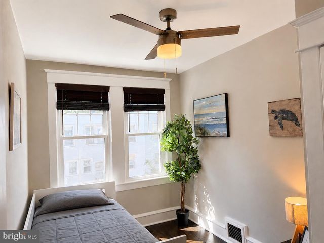 115 DILL AVE, Collingswood, NJ 08108